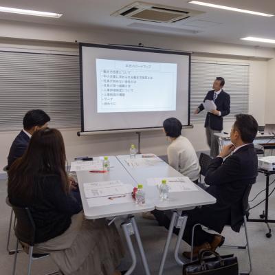 石藤明人