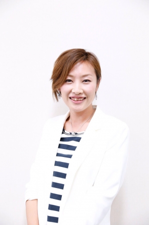 石藤明人