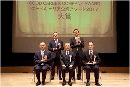 石藤明人