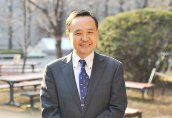 石藤明人